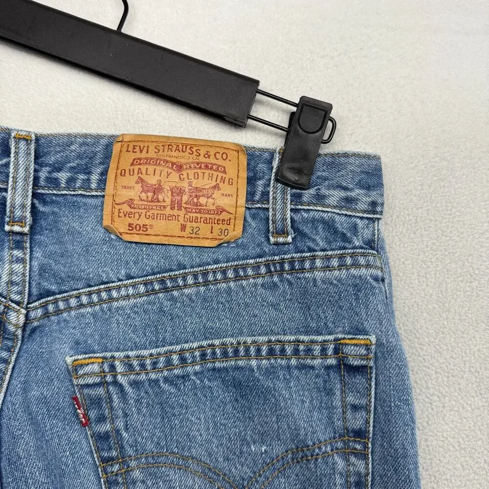 Vintage Levis Jeans Men's 32x30 Fits 30x30 Blue 505 Canada 90s Straight Faded